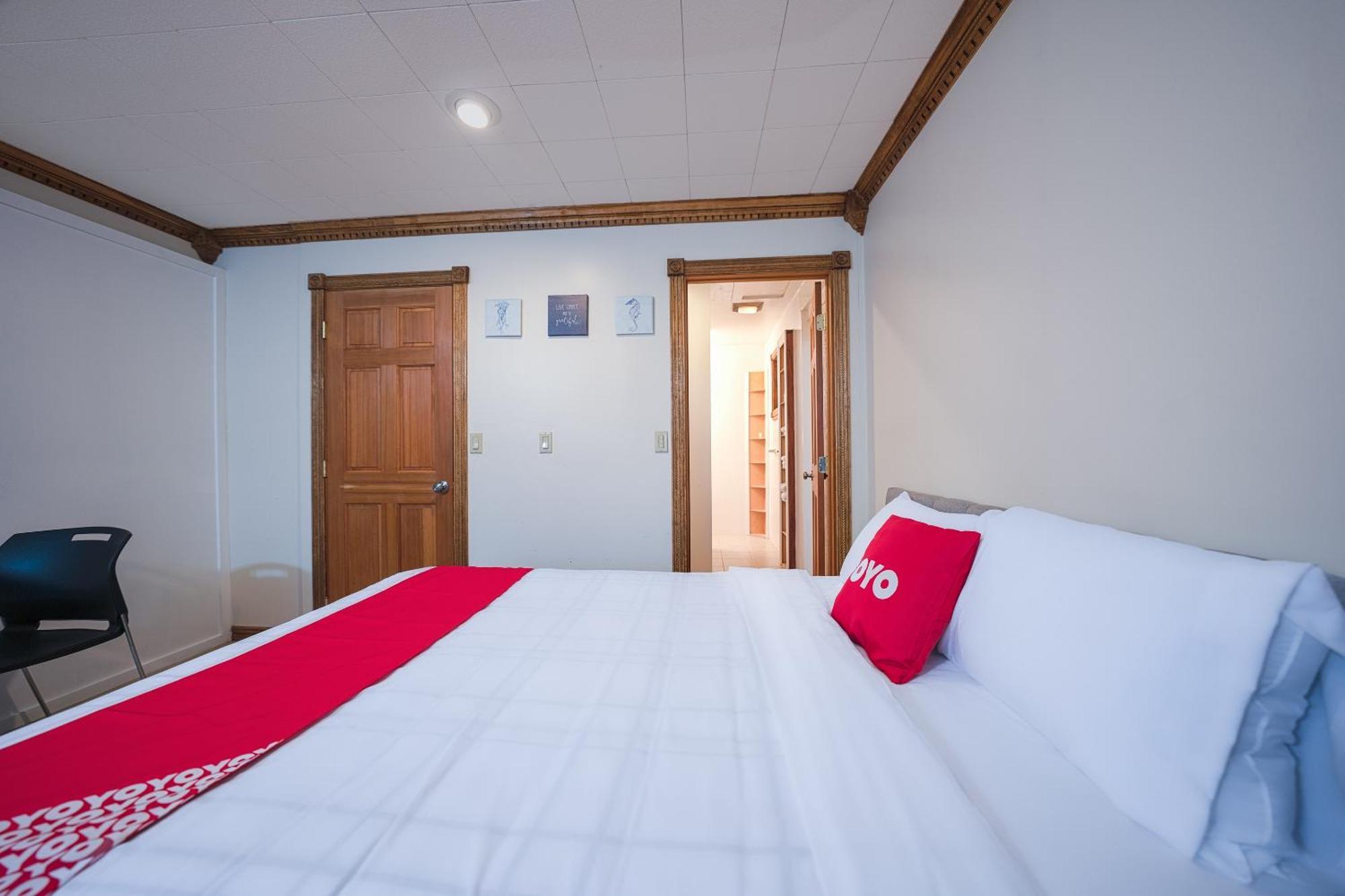 Oyo Hotel Portland Or Near Airport Грешем Экстерьер фото