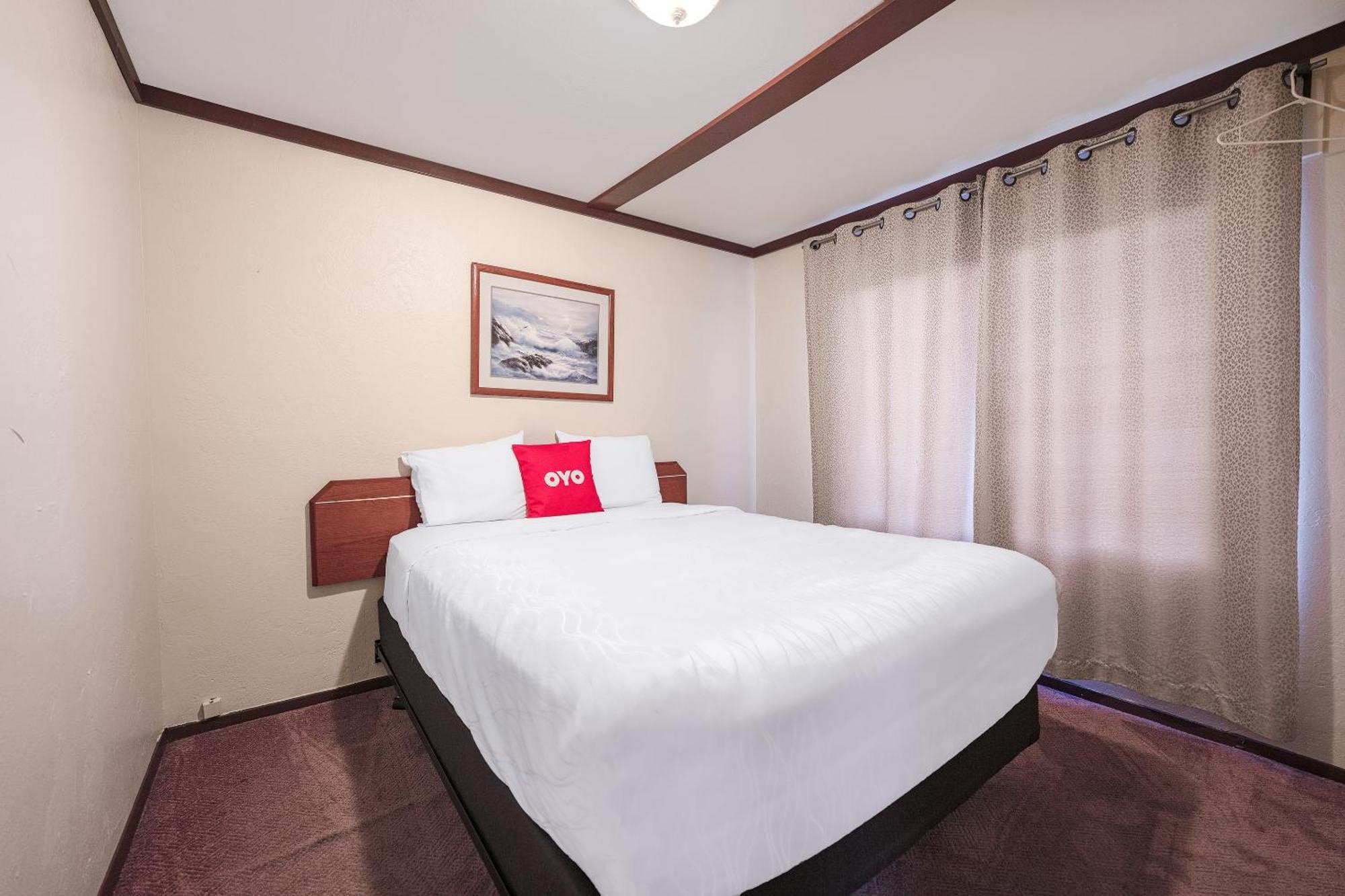 Oyo Hotel Portland Or Near Airport Грешем Экстерьер фото