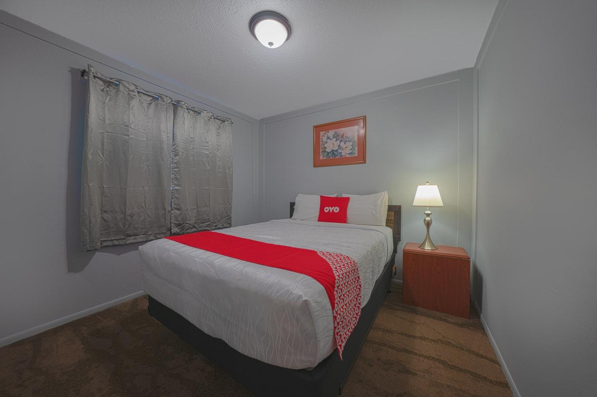 Oyo Hotel Portland Or Near Airport Грешем Экстерьер фото